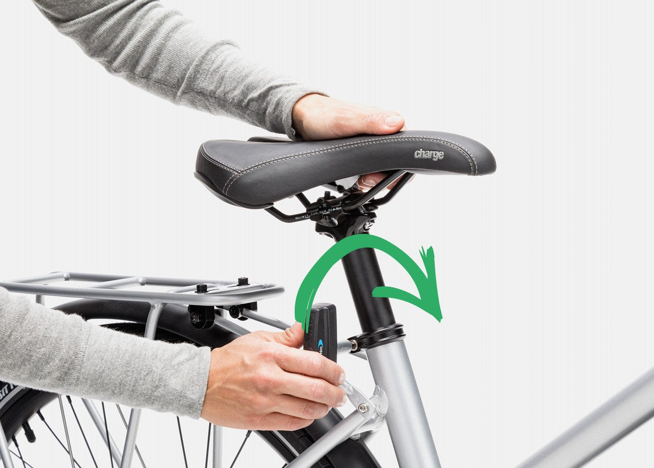 How to properly tighten an electric bike saddle using torque wrench