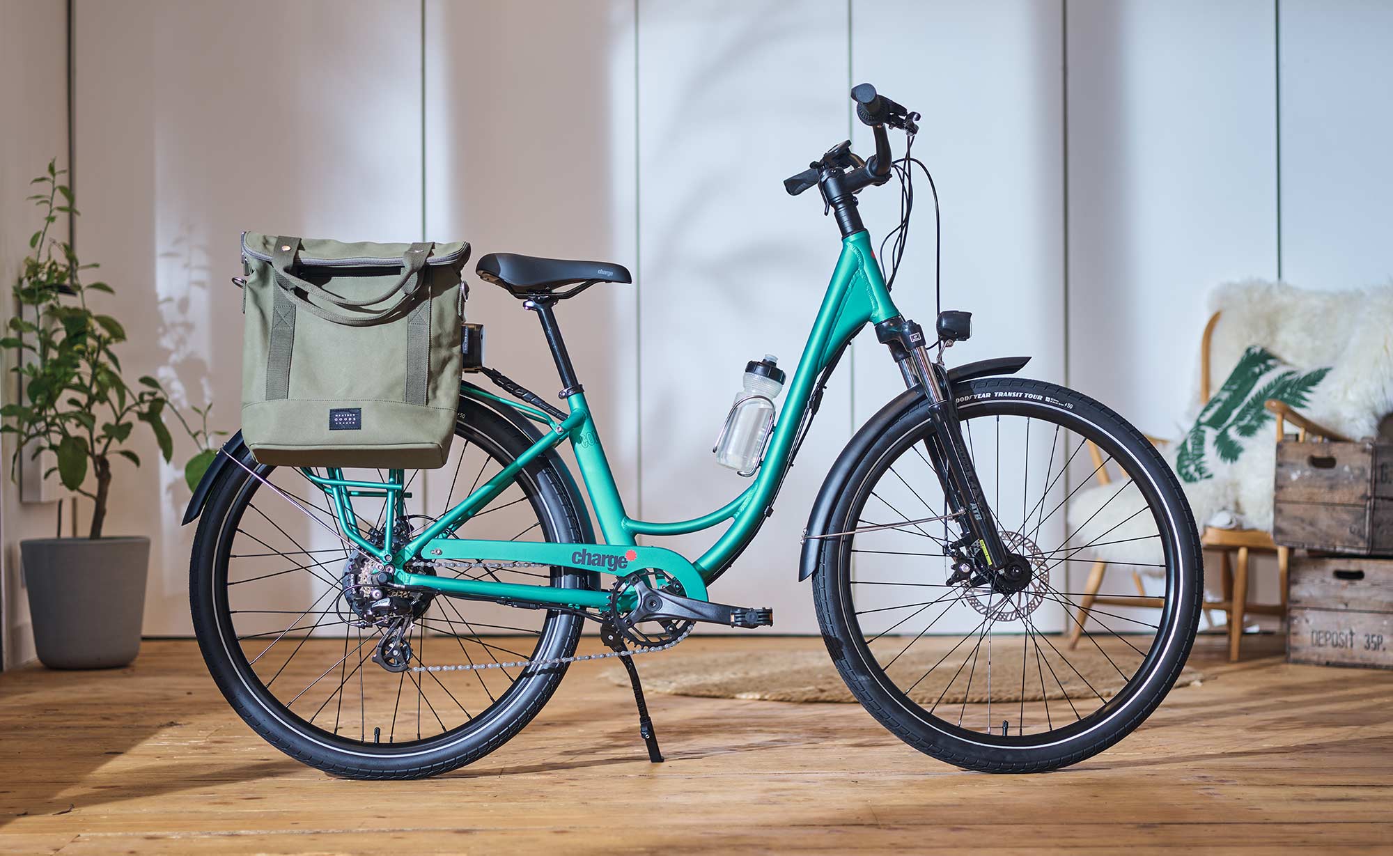 Charge Turquoise Comfort Electric Bike